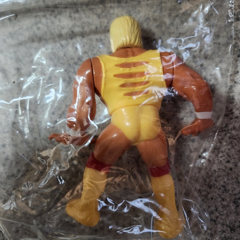 WWE WWF Hulk Rules Series 1 Action Figure Hasbro Loose - Picture 5 of 5